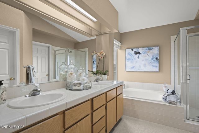 2678 Starr Meadows Loop, Reno, NV 89519