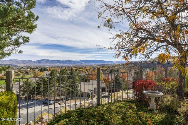 2678 Starr Meadows Loop, Reno, NV 89519