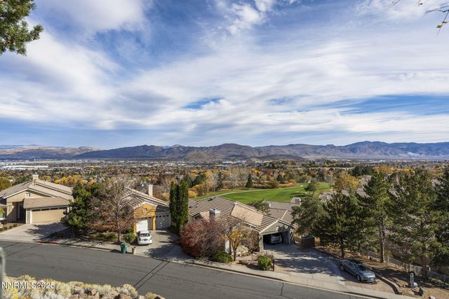 2678 Starr Meadows Loop, Reno, NV 89519