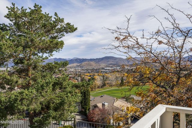 2678 Starr Meadows Loop, Reno, NV 89519