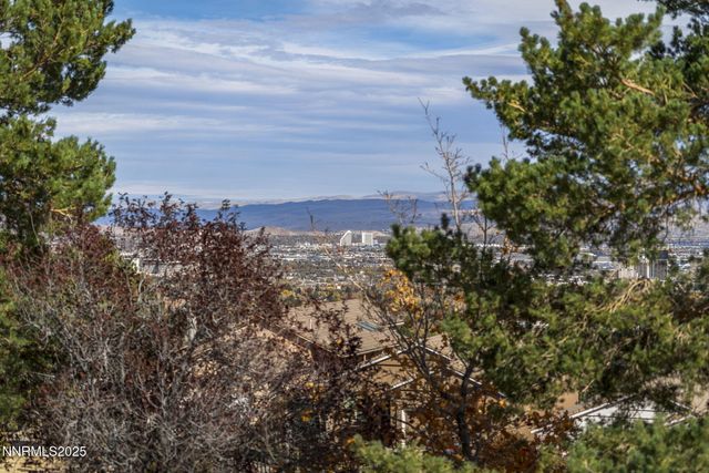 2678 Starr Meadows Loop, Reno, NV 89519