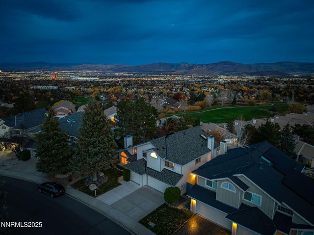 2678 Starr Meadows Loop, Reno, NV 89519