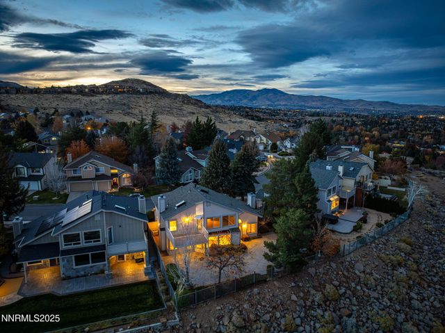 2678 Starr Meadows Loop, Reno, NV 89519