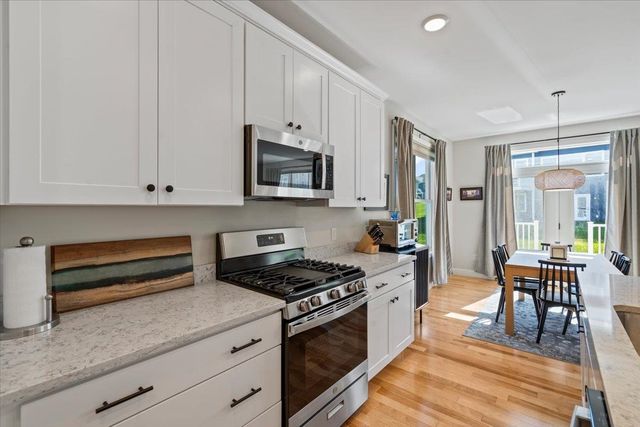 172 Two Brothers Drive, South Burlington, VT 05403