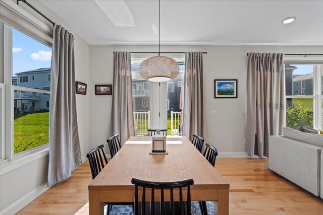172 Two Brothers Drive, South Burlington, VT 05403