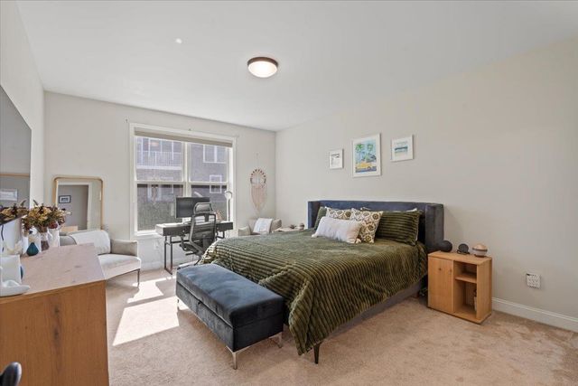 172 Two Brothers Drive, South Burlington, VT 05403