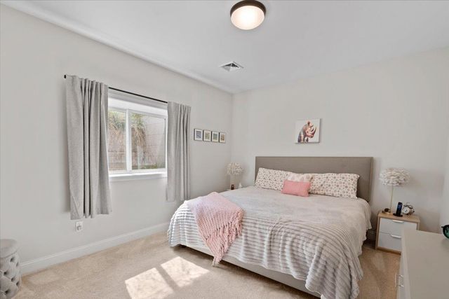 172 Two Brothers Drive, South Burlington, VT 05403