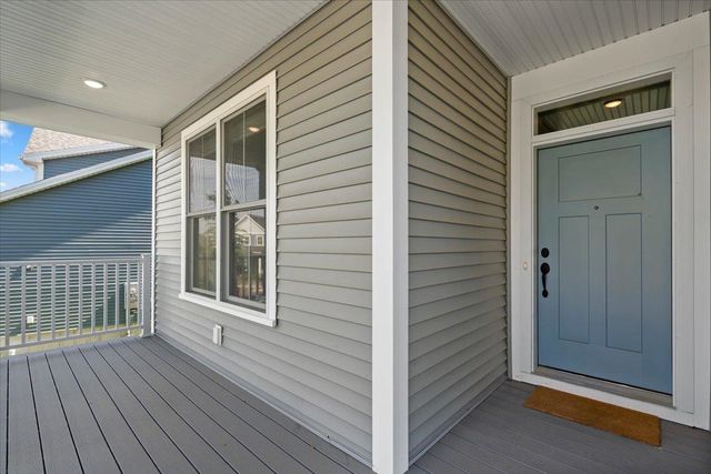 172 Two Brothers Drive, South Burlington, VT 05403