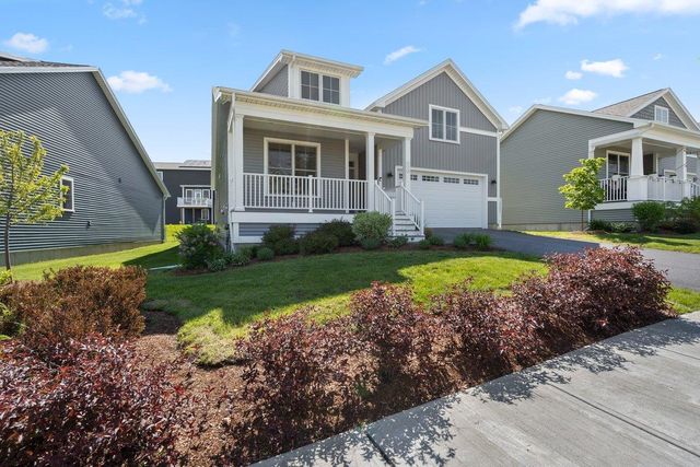 172 Two Brothers Drive, South Burlington, VT 05403
