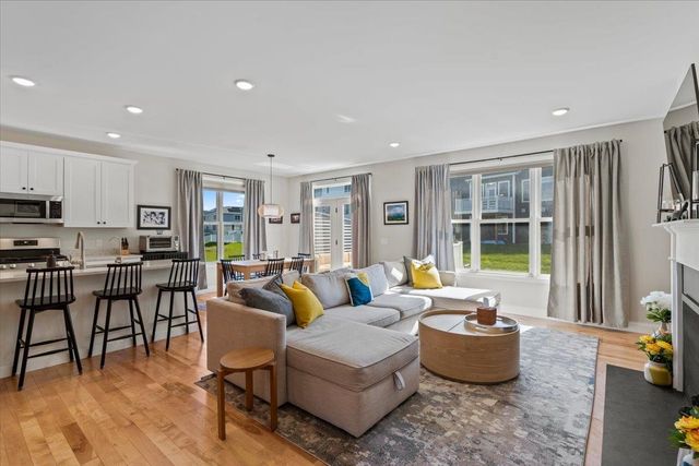 172 Two Brothers Drive, South Burlington, VT 05403