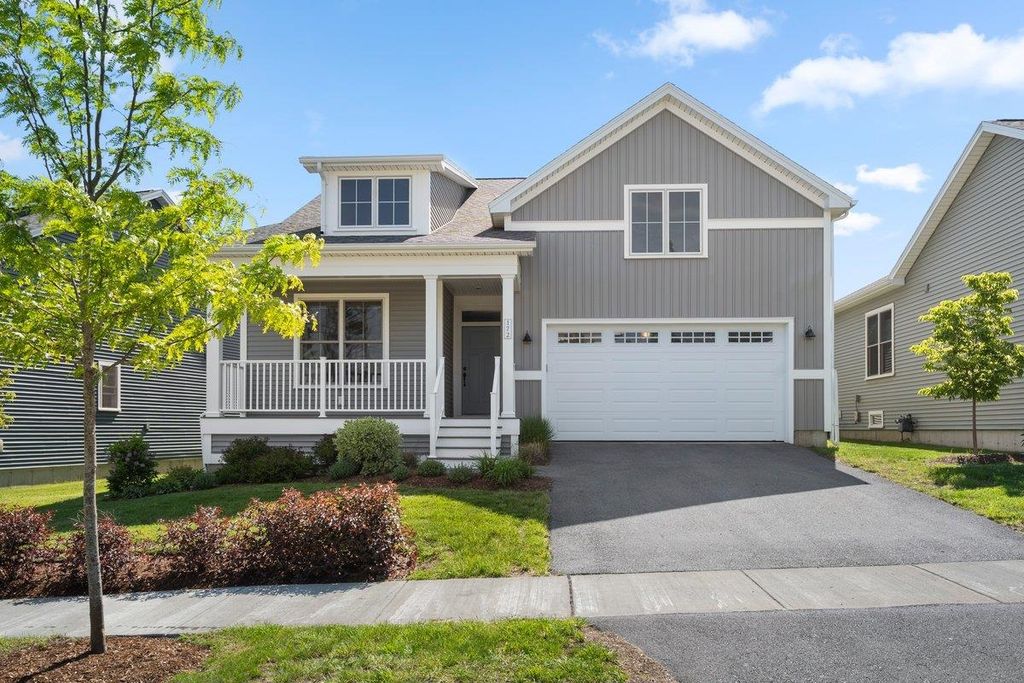 172 Two Brothers Drive, South Burlington, VT 05403