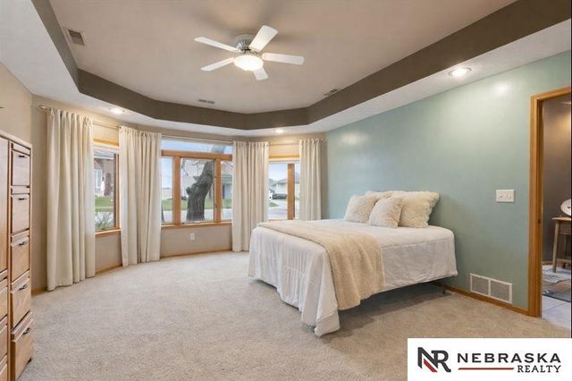 515 Pier 2, Lincoln, NE 68528