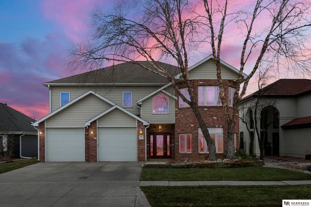 515 Pier 2, Lincoln, NE 68528