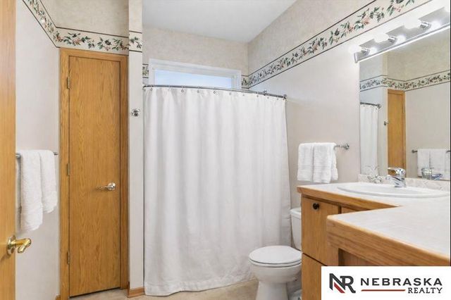 515 Pier 2, Lincoln, NE 68528