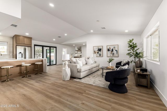 4511 N 86th Street, Scottsdale, AZ 85251