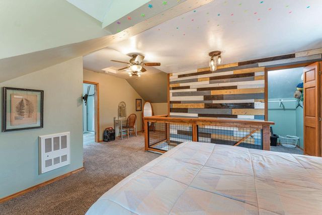 3232 N 79th STREET, Milwaukee, WI 53222