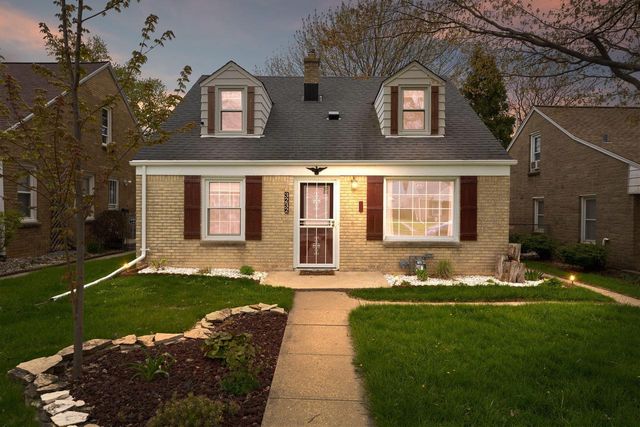 3232 N 79th STREET, Milwaukee, WI 53222