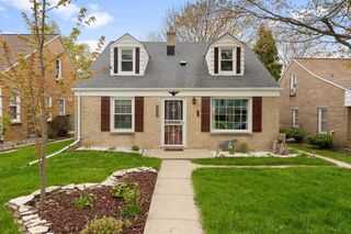 3232 N 79th STREET, Milwaukee, WI 53222
