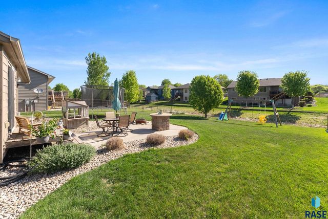 2804 Grinnell Ave S Avenue S, Sioux Falls, SD 57106