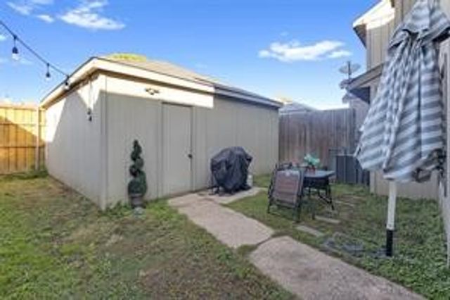 4937 Lomax Drive, Dallas, TX 75227