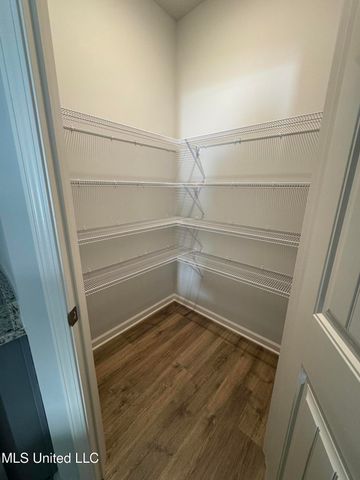 74 Harvest Dance Drive, Byhalia, MS 38611