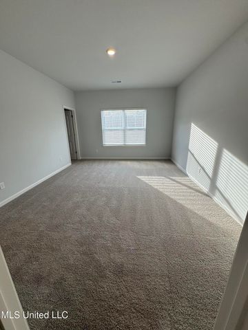 74 Harvest Dance Drive, Byhalia, MS 38611