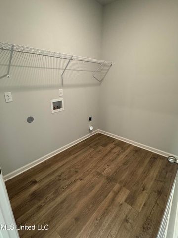 74 Harvest Dance Drive, Byhalia, MS 38611