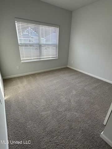 74 Harvest Dance Drive, Byhalia, MS 38611