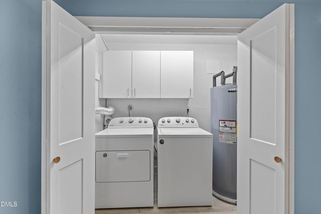 7921 Castlelake Court, Raleigh, NC 27615