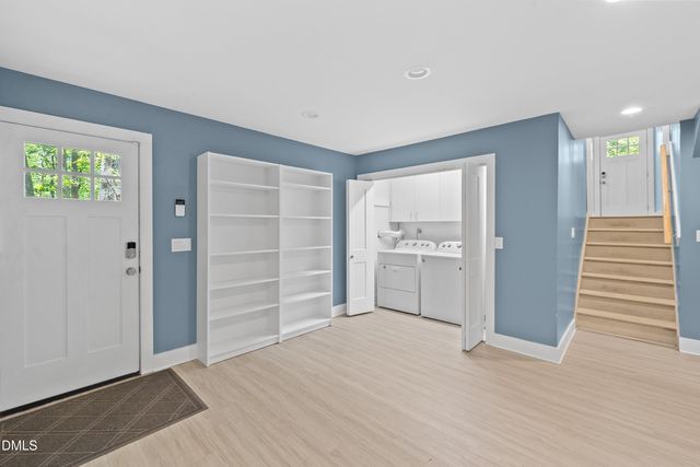 7921 Castlelake Court, Raleigh, NC 27615