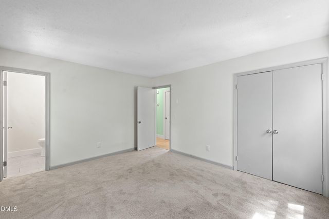 7921 Castlelake Court, Raleigh, NC 27615