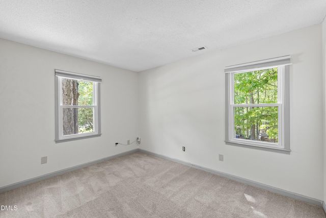 7921 Castlelake Court, Raleigh, NC 27615