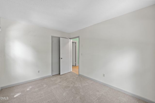 7921 Castlelake Court, Raleigh, NC 27615