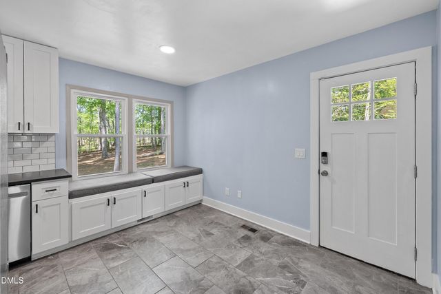7921 Castlelake Court, Raleigh, NC 27615