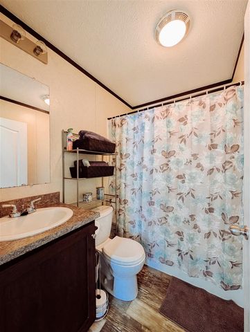 246 Center Green Meadow Street, Grand Rapids, MI 49548