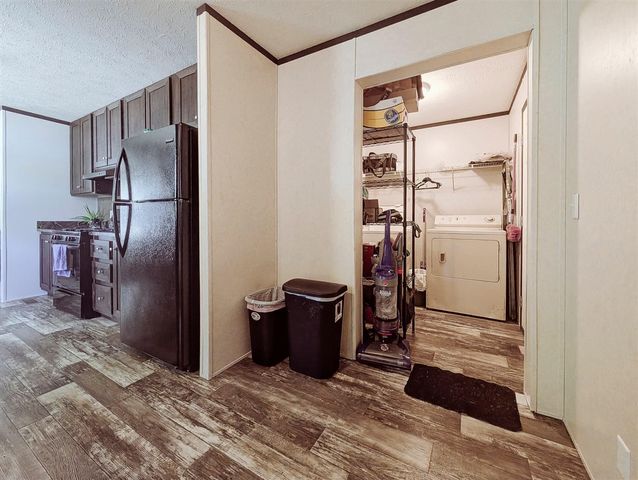 246 Center Green Meadow Street, Grand Rapids, MI 49548