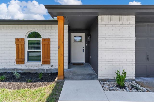 7116 Chapman Drive, North Richland Hills, TX 76182