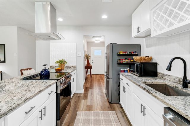7116 Chapman Drive, North Richland Hills, TX 76182