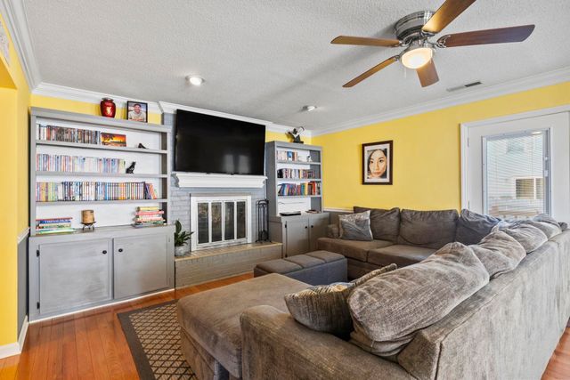 1557 Victoria Ln., Myrtle Beach, SC 29577