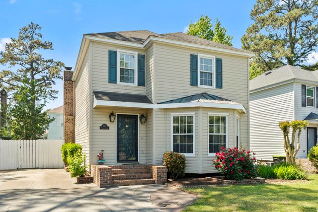 1557 Victoria Ln., Myrtle Beach, SC 29577