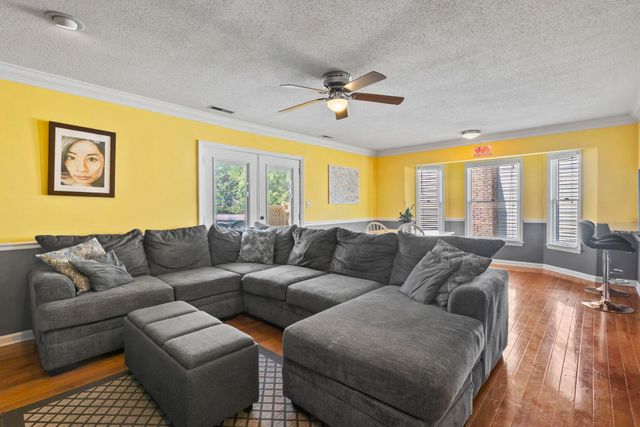 1557 Victoria Ln., Myrtle Beach, SC 29577