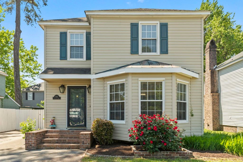 1557 Victoria Ln., Myrtle Beach, SC 29577