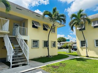 7308 SW 82nd St A216, Miami, FL 33143
