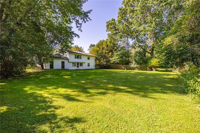 48 Old Pond Rd Road, Penfield, NY 14625