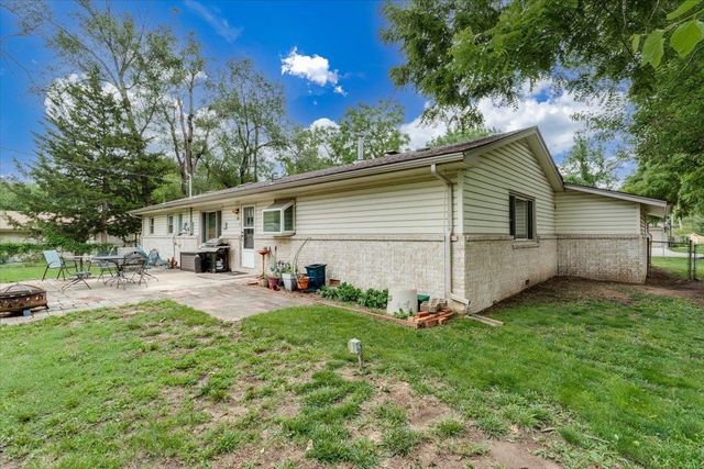 10110 W 9TH ST. N., Wichita, KS 67212