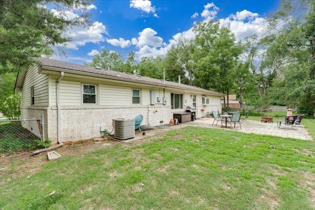 10110 W 9TH ST. N., Wichita, KS 67212
