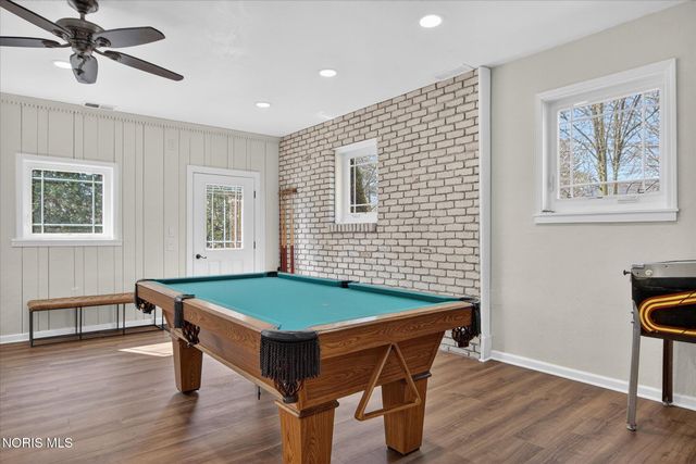 2548 Talmadge Road, Ottawa Hills, OH 43606