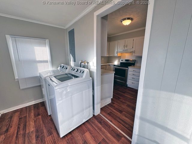 1217 Payne Avenue, Dunbar, WV 25064