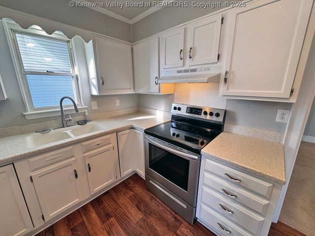 1217 Payne Avenue, Dunbar, WV 25064