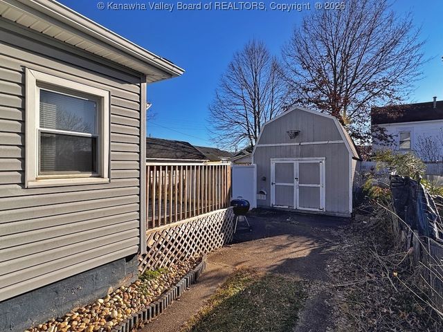 1217 Payne Avenue, Dunbar, WV 25064